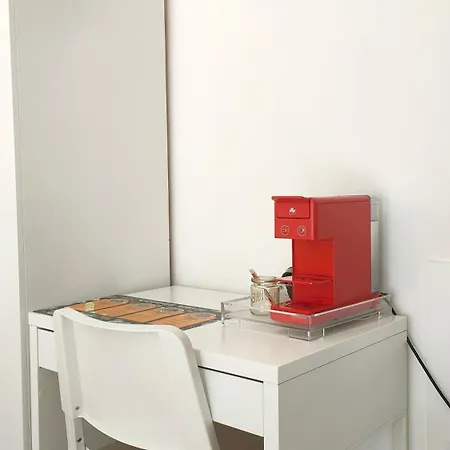 Castrogiovanni Oda ve Kahvaltı 3*